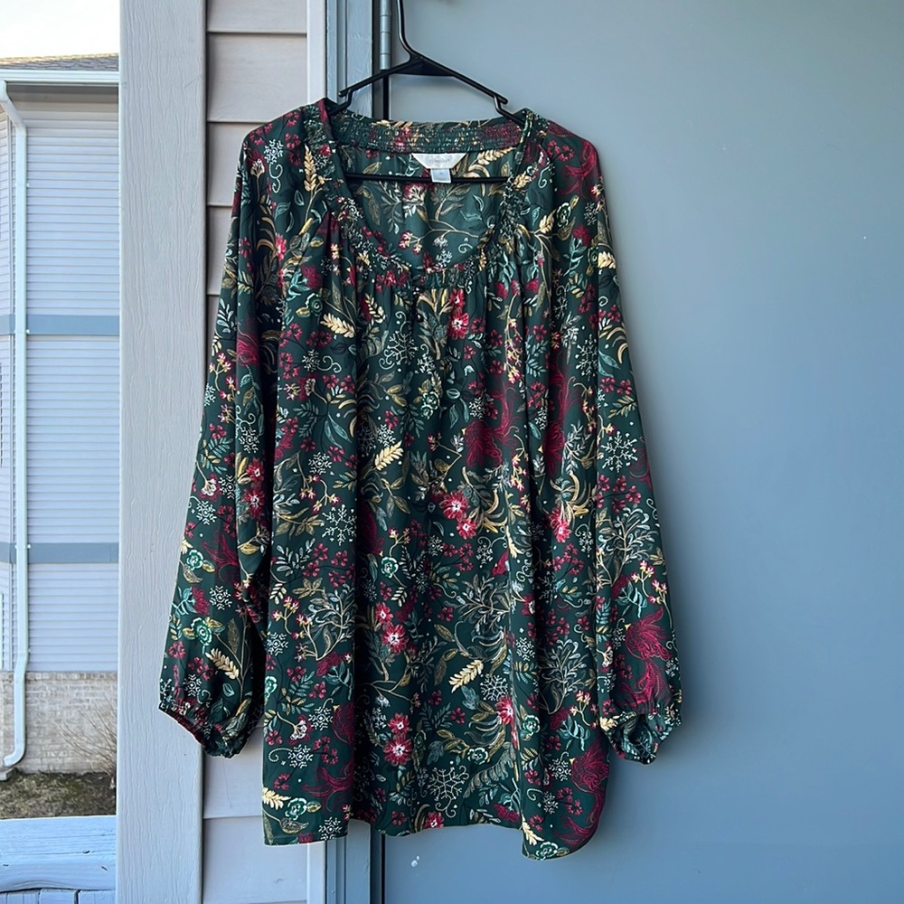 Beautiful, flowy, flowered blouse, 3X